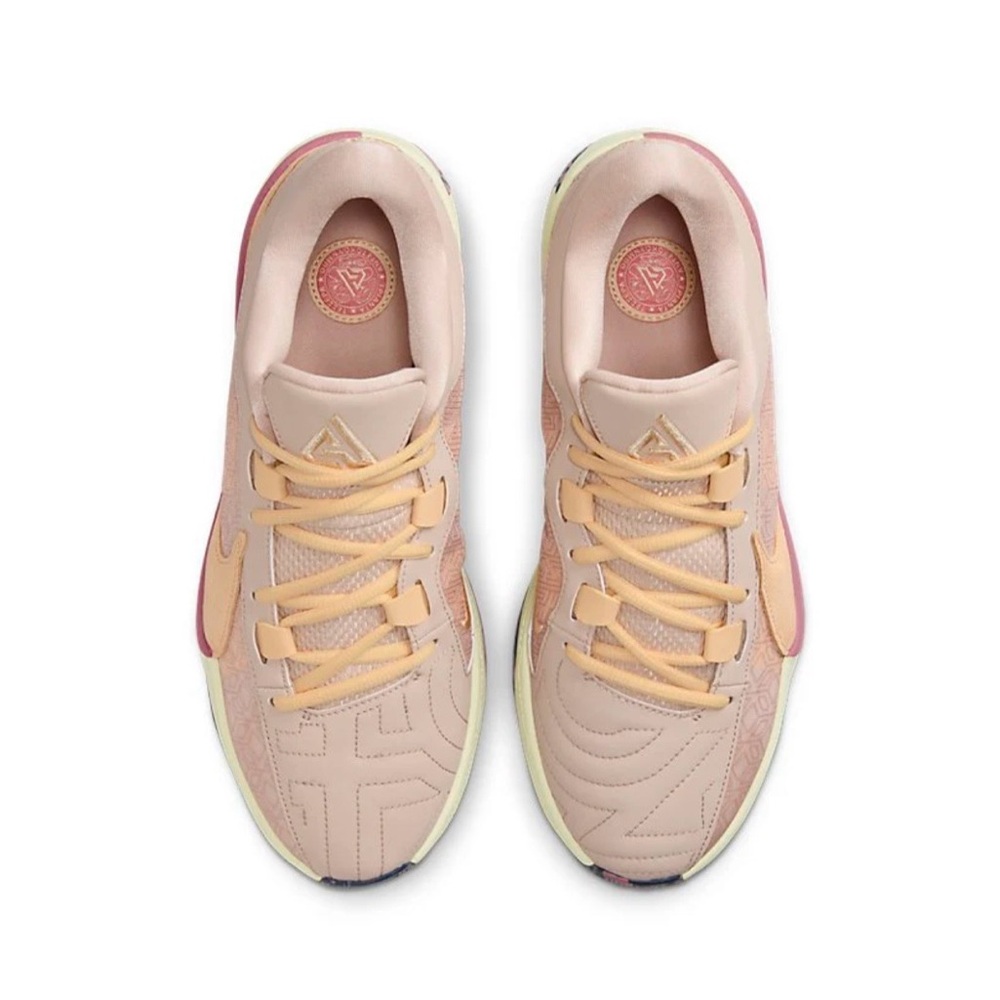 Nike “Zoom Freak” Fossil Stone Men’s Basketball Sneaker Giannis Antetokounmpo 15
